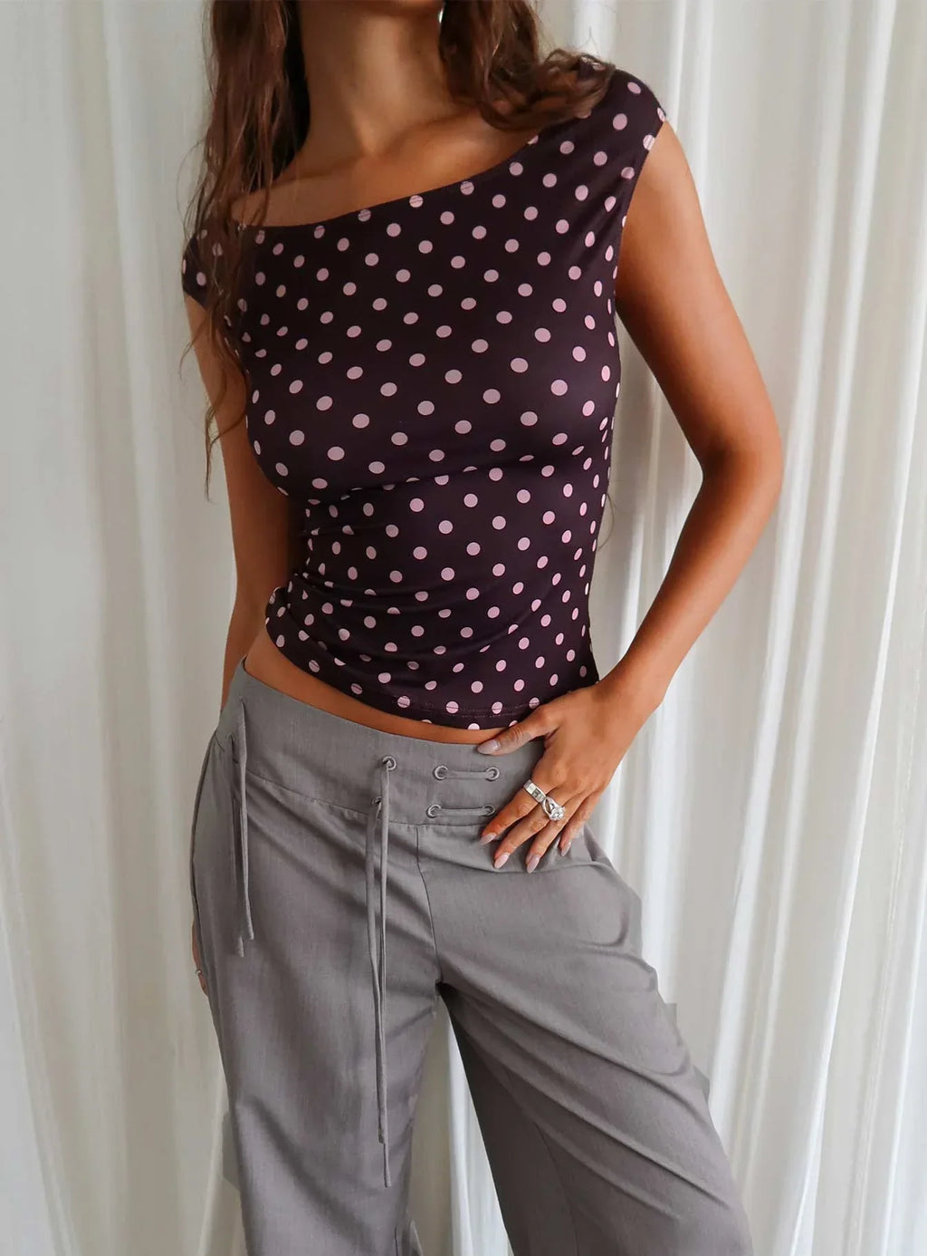 Cheirosa Off Shoulder Top Chocolate / Pink