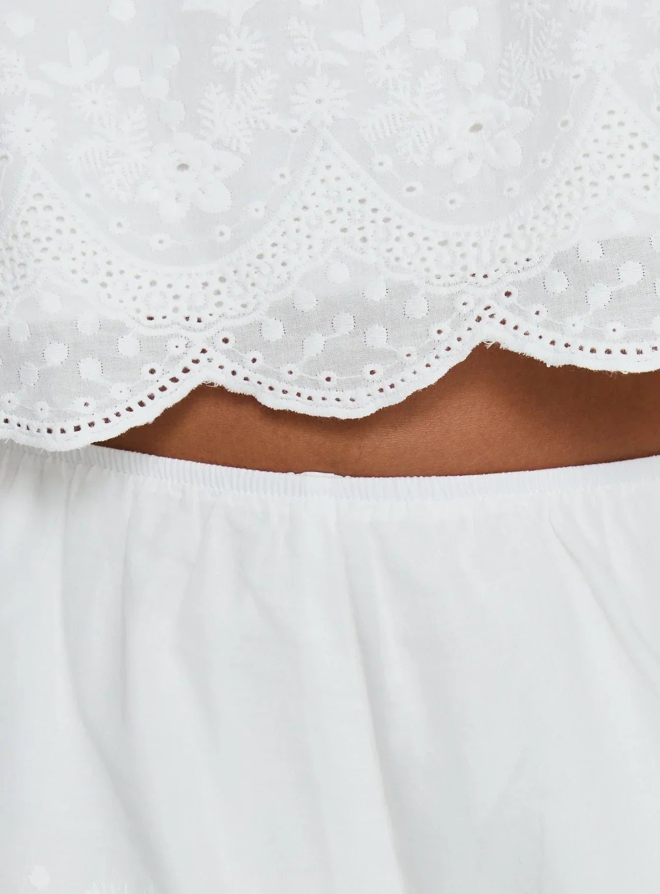 Madison Avenue Embroidered Detail Top White