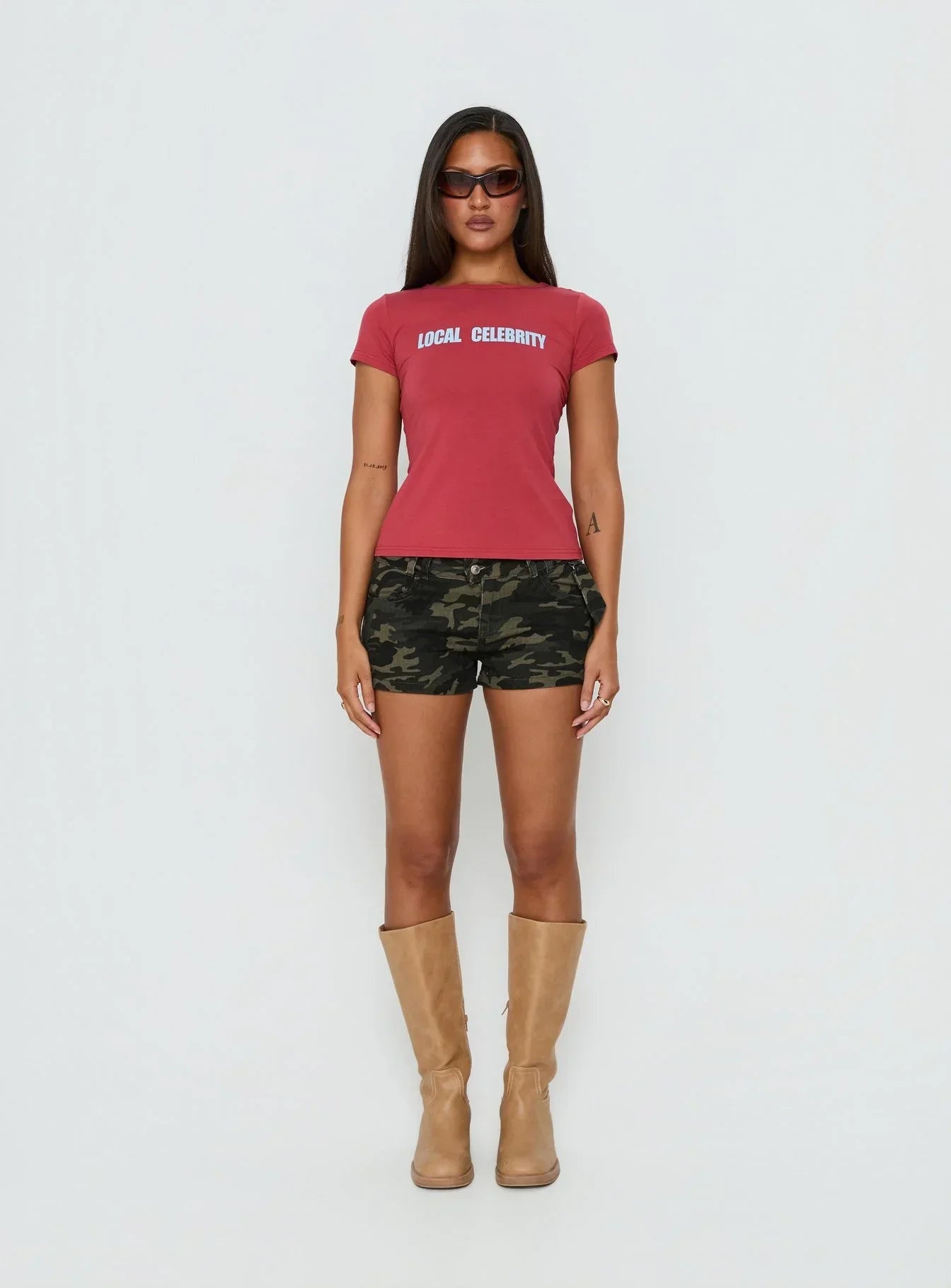 Local Celebrity Graphic Top Washed Red