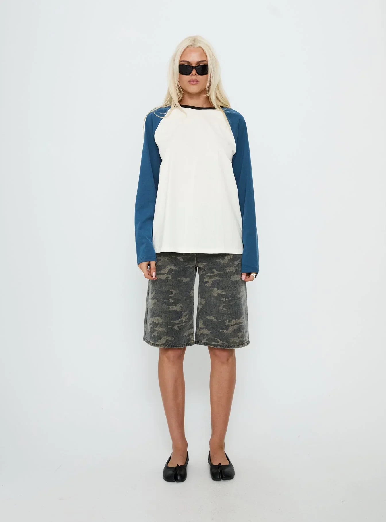 Kravitz Long Sleeve Baseball Raglan Top Blue