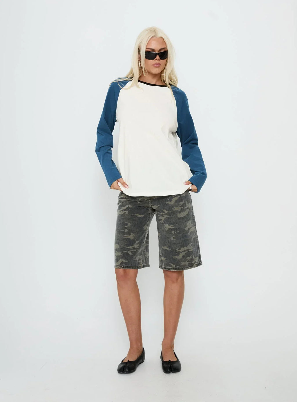 Kravitz Long Sleeve Baseball Raglan Top Blue