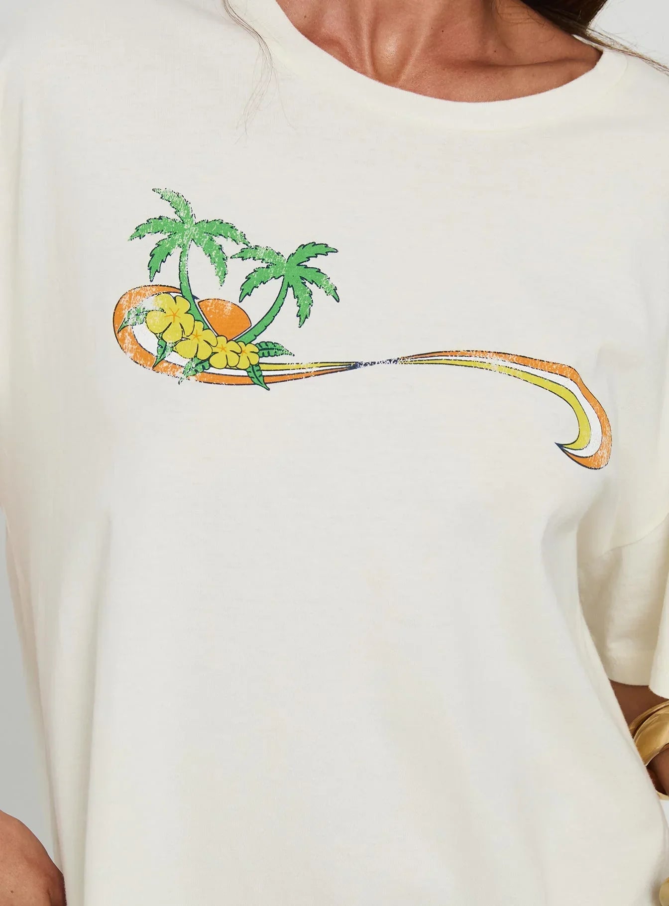 Kawabunga Oversized Graphic Top Cream