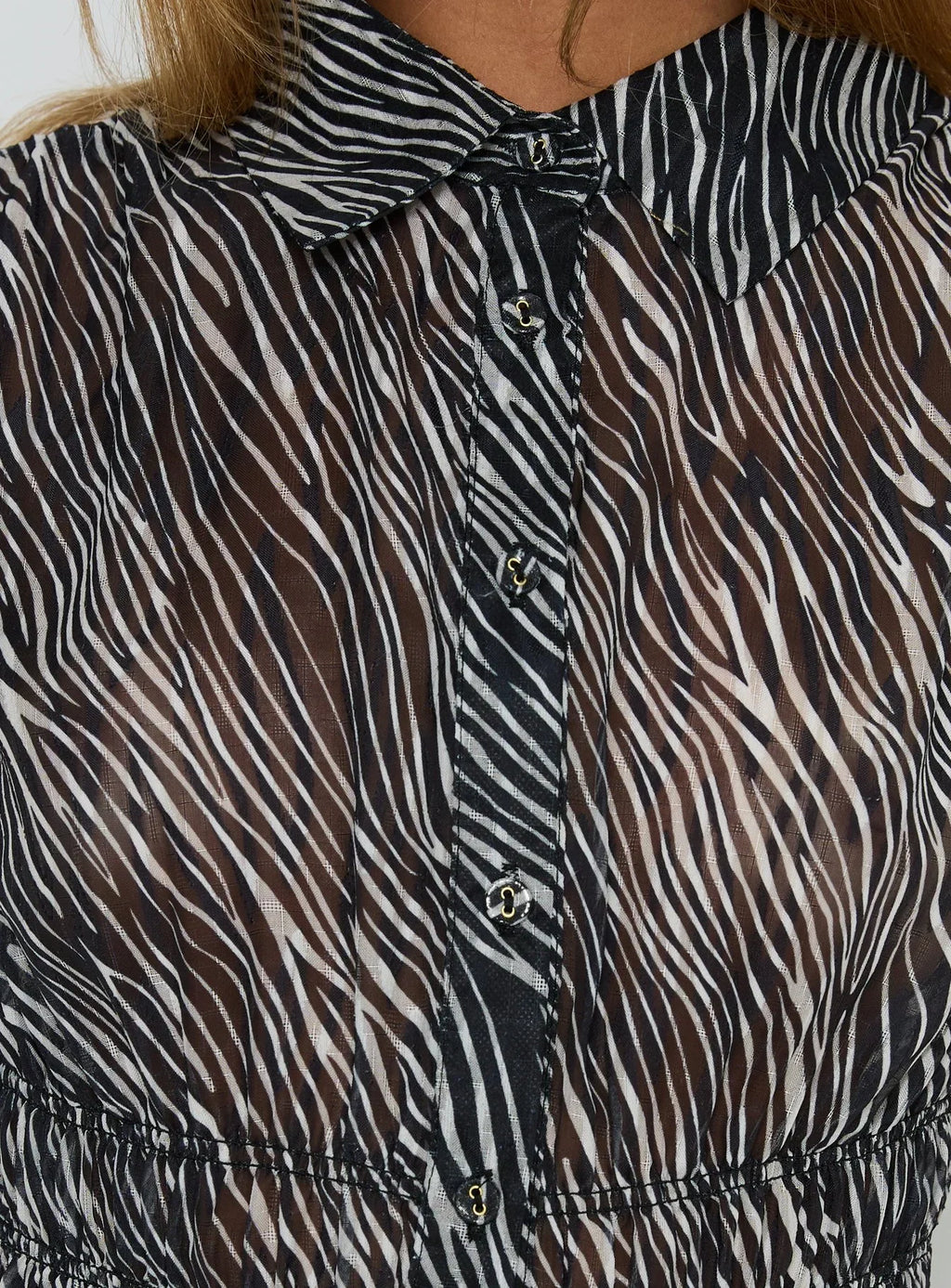 Bexlee Collared Chiffon Ruched Top Animal