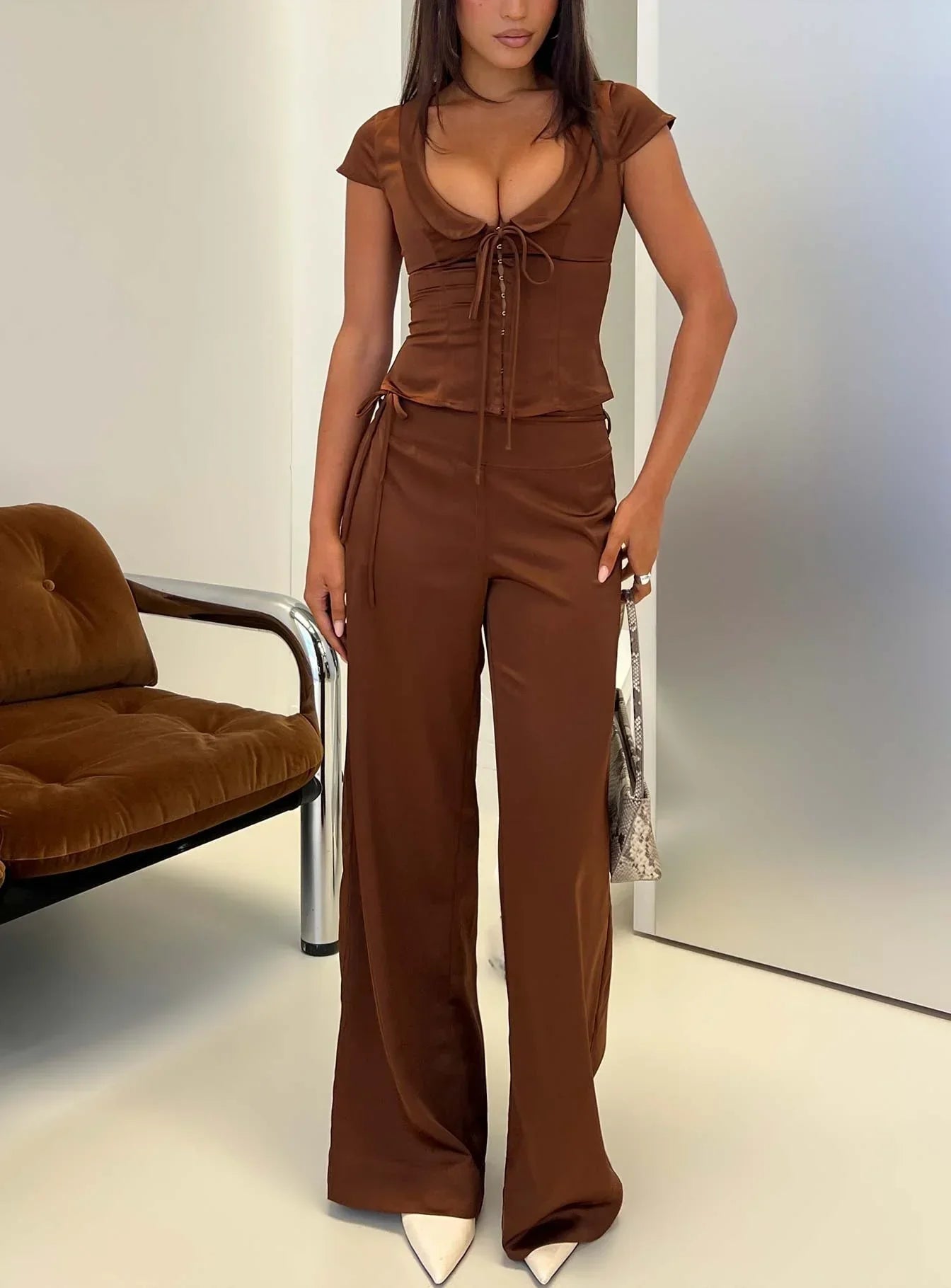 Aubrette Satin Collar Top Chocolate